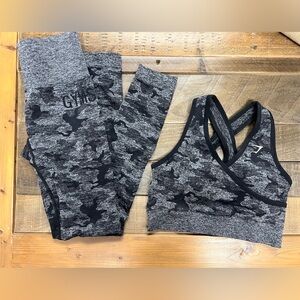 Women’s gymshark set bra workout top & camo seamless leggings